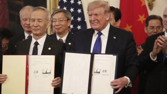 Tổng thống Trump bồi thêm đòn, ép Trung Quốc tới cùng - 2