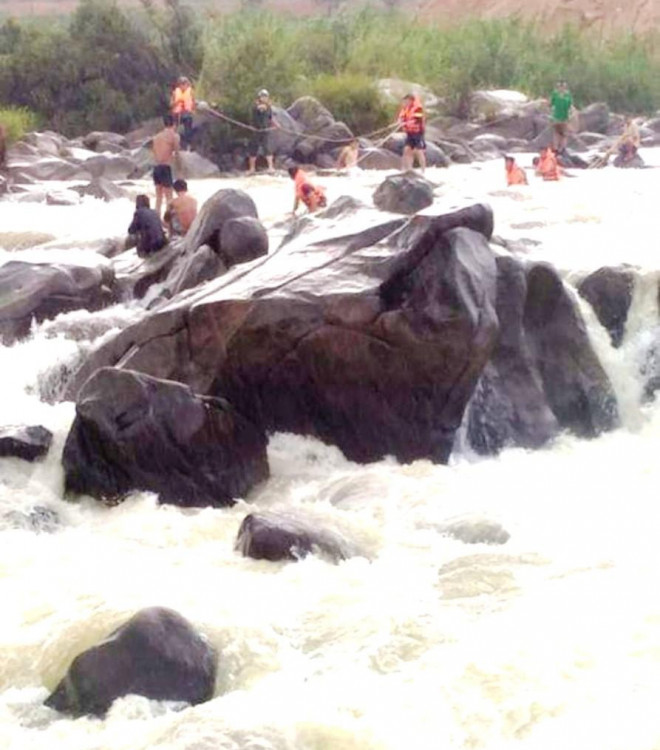 Vụ 10 người gặp nạn khi chơi thác: Thủy điện xả nước nói gì? - 2