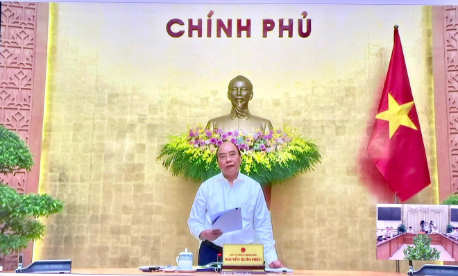 Tin tức 24h qua: Thủy điện xả nước bất ngờ, 10 người chơi trên sông chỉ 9 người chạy thoát - 5