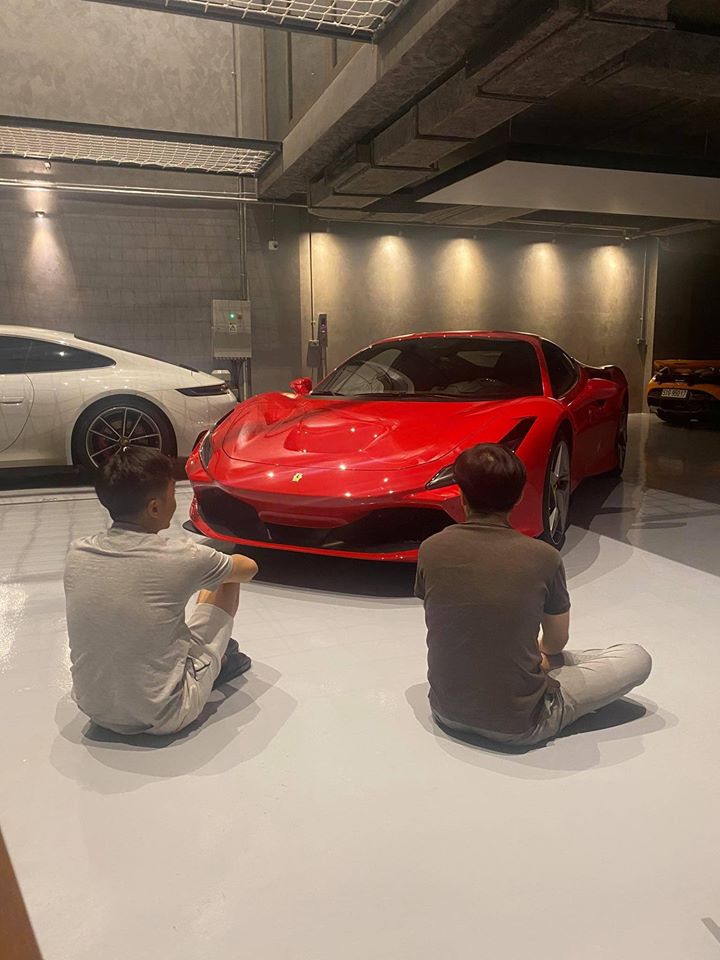 Cuong Do La's wife decided to buy 2 super cars for her husband 