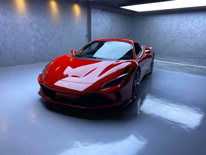 Surprisingly, the first Vietnamese giant to own the tough new Ferrari F8 Tribute - 2