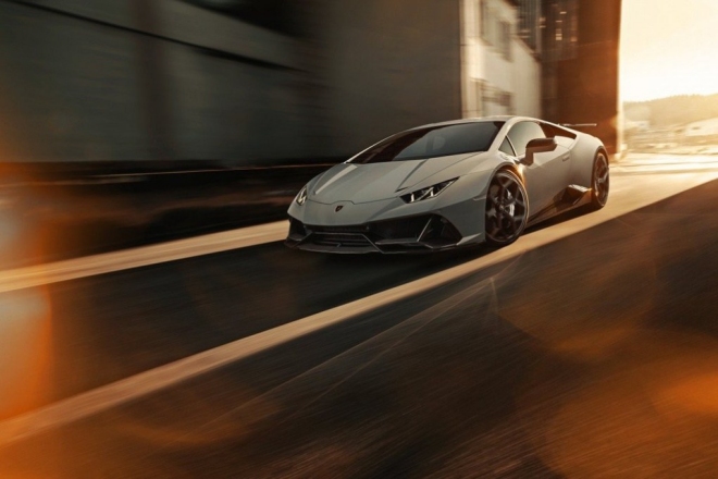 &#34;Siêu bò&#34; Lamborghini Huracan EVO hầm hố với ngoại hình bắt mắt - 1