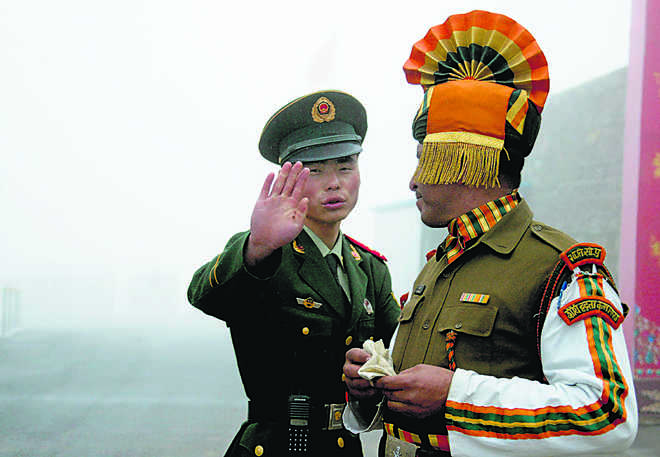 Reveal that Indian lieutenant hits Chinese major in border clash - 1