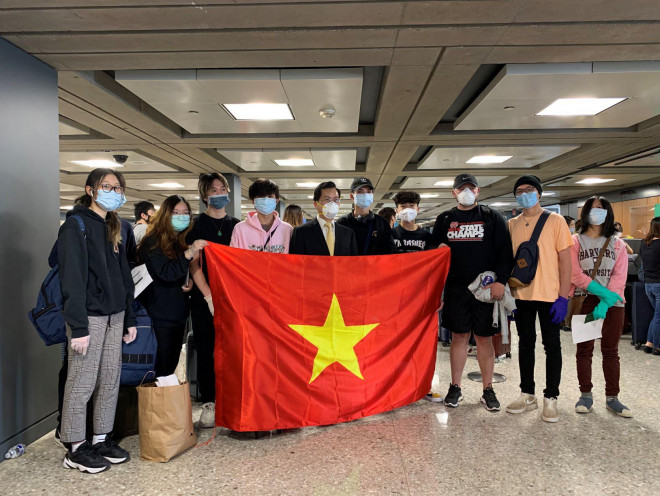 Đưa hơn 340 người Việt từ Washington DC về Nội Bài - 2