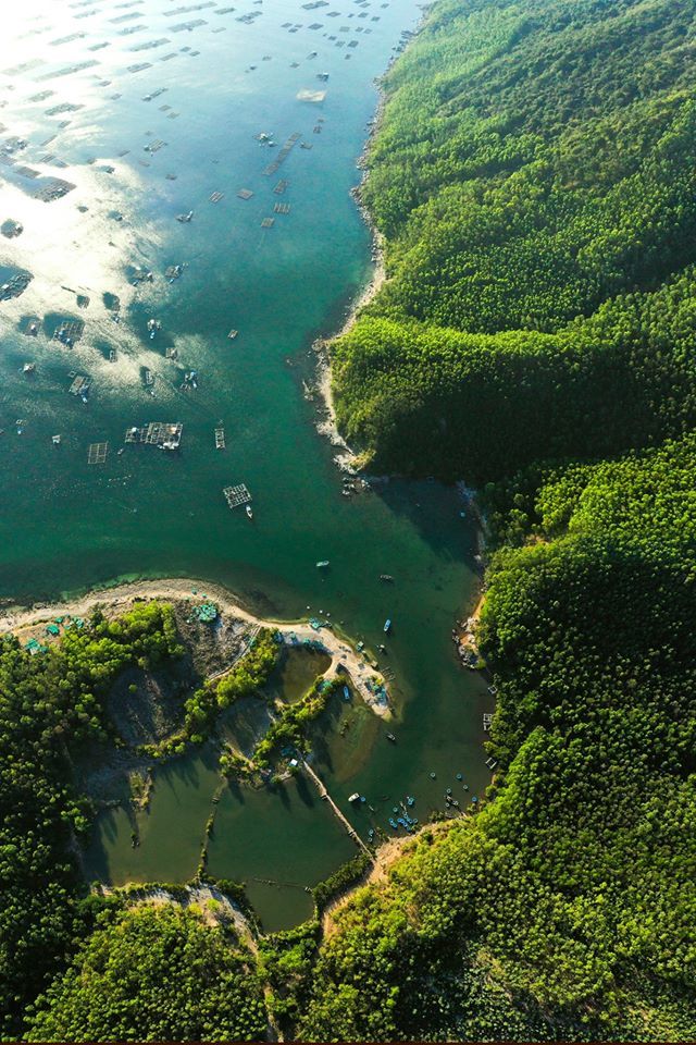 Ngỡ ngàng vẻ đẹp mới lạ của Phú Yên - 2