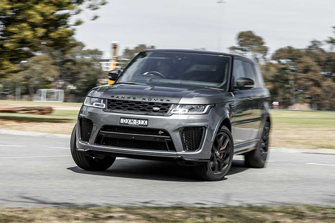 20 HQ Photos Range Rover Sport Svr Indonesia / The Range Rover Sport SVR Can Kick Bottoms on an Ice ...