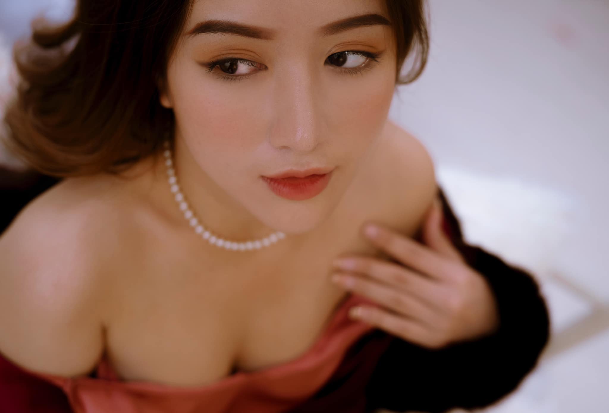 Nữ công sở Quảng Ngãi nổi bật với vẻ ngoài xinh đẹp chỉ bài tập vòng 3 "trái đào" - 12