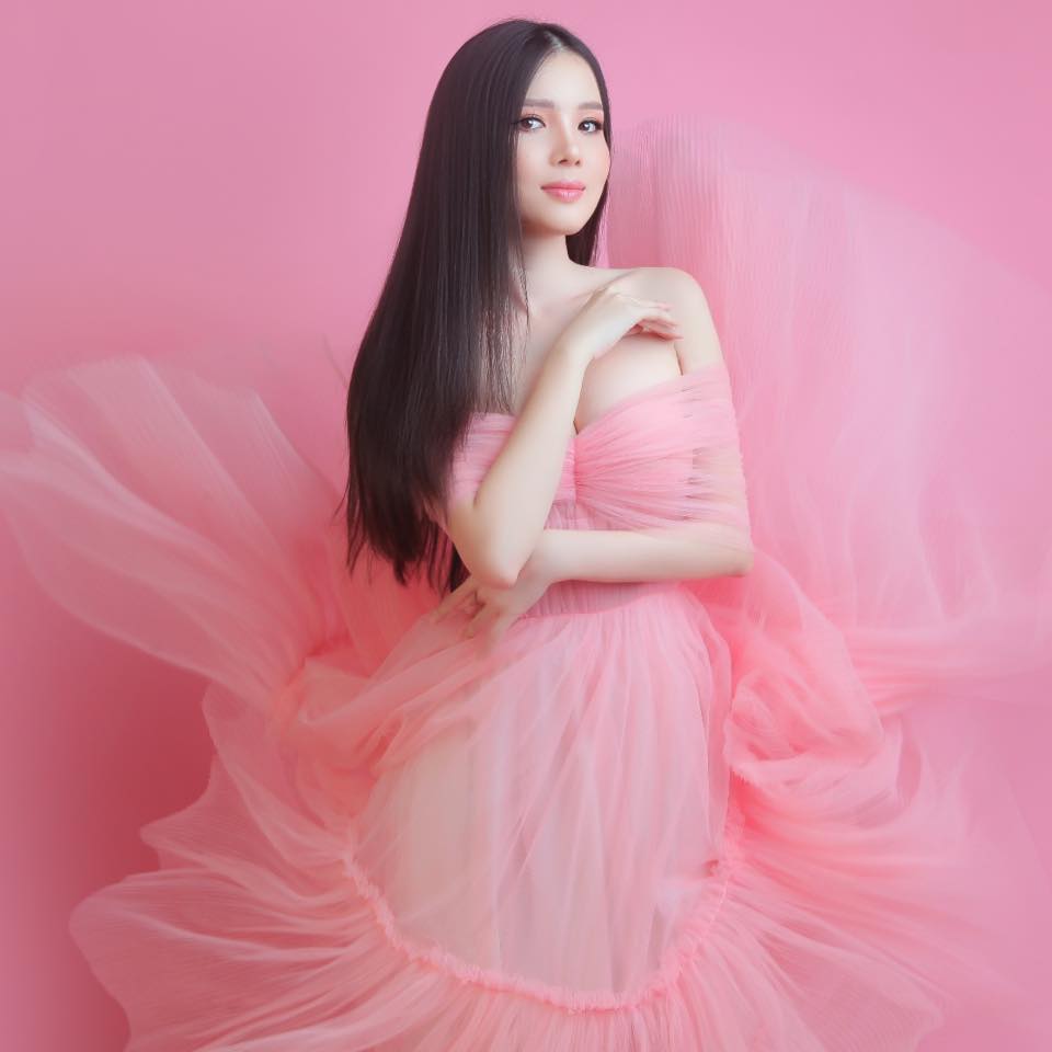 Hot girl ngân hàng Bắc Ninh, Nha Trang: Xinh như Tây Thi, body nảy nở hình chữ S - 4