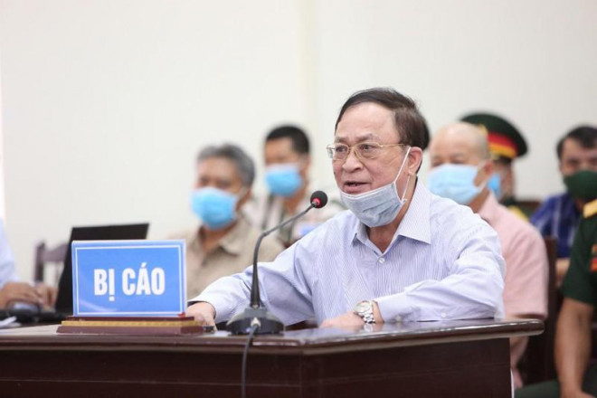 Quân chủng Hải quân mong tòa xử nhẹ cho ông Nguyễn Văn Hiến - 1