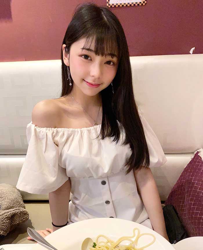 Cô gái được mệnh danh là học sinh trung học xinh đẹp nhất Đài Loan - 7
