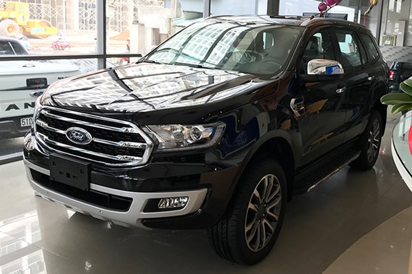 Ford Everest 2020 mới Nâng cấp trang bị kèm giá bán hấp dẫn từ Ford VN