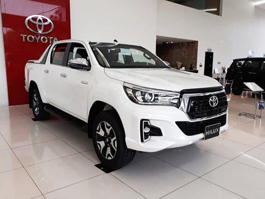 https://image-us.24h.com.vn/upload/2-2020/images/2020-05-27/Gia-xe-ban-tai-moi-nhat-day-du-cac-hang-xe-hilux-1590550005-824-width533height400.jpg