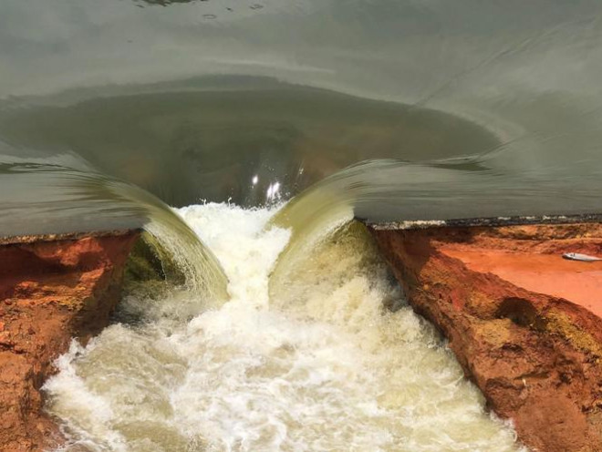 Phú Thọ vỡ đập thủy lợi, khẩn cấp di dời các hộ dân - 2