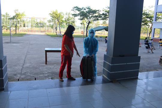 Nhịp sống bên trong khu cách ly 243 bà bầu ở Quảng Nam - 4