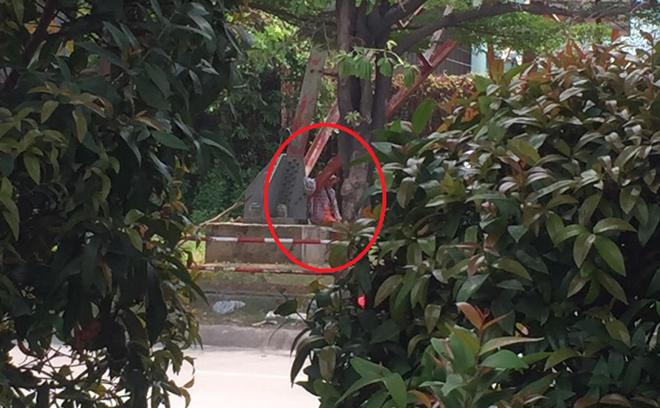 Muôn kiểu "chăn dắt" trẻ em ăn xin trên đường phố - 6