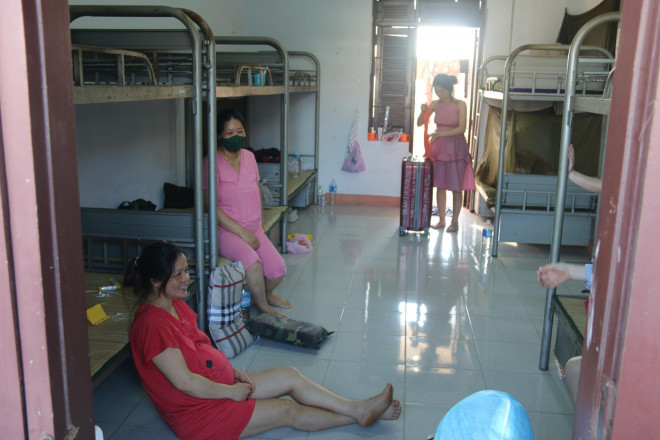 Tin tức 24h qua: Nguyên Phó Giám đốc Sở LĐ-TB-XH Bình Định bị bắt theo lệnh truy nã - 2