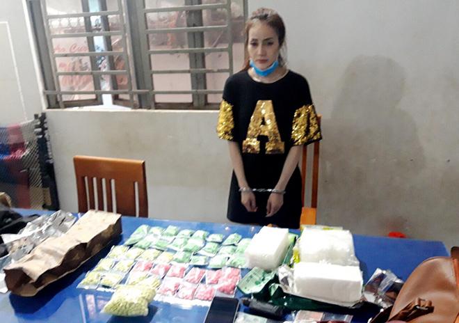 Hotgirl 9X đeo bao lô ma túy từ Campuchia về Việt Nam - 1