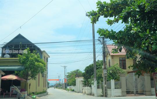 Bất ngờ với những ngôi nhà của "hộ cận nghèo" ở xã có 712 hộ cận nghèo - 8