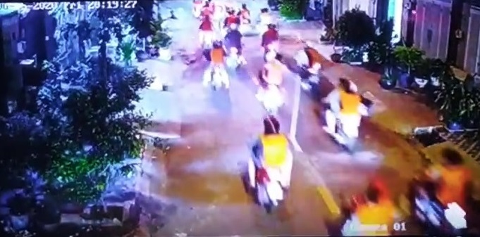 Vụ 200 giang hồ mặc áo cam đập phá tanh bành quán nhậu ở Sài Gòn: Nhiều nghi phạm đã bị bắt - 1