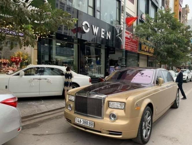 Rolls-Royce Phantom độc nhất Việt Nam bốc cháy ngùn ngụt trong đêm - 3