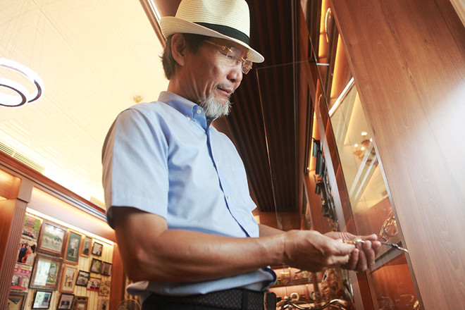 Mục sở thị bộ sưu tập đồng hồ cổ mạ vàng một thời bằng cả gia tài khủng - 5