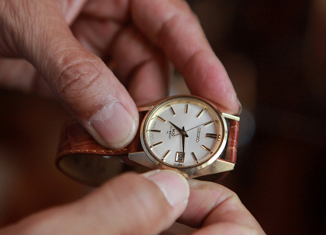 Mục sở thị bộ sưu tập đồng hồ cổ mạ vàng một thời bằng cả gia tài khủng - 7