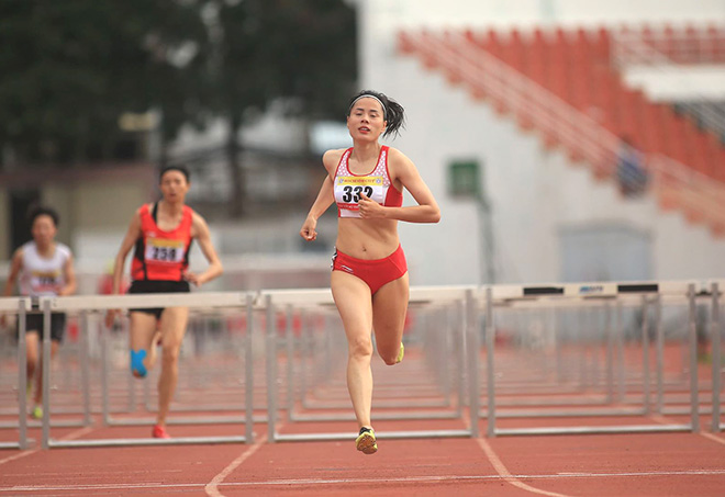 Dàn hot girl điền kinh ở SEA Games lại tỏa sáng tại Cúp Tốc độ 2020 - 7