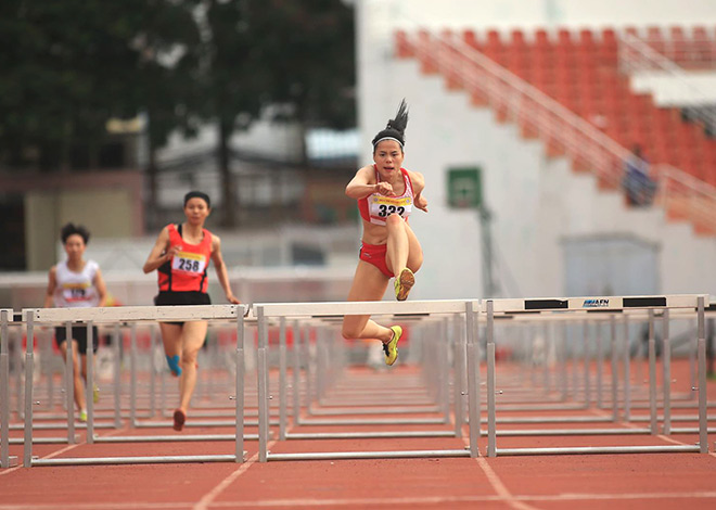 Dàn hot girl điền kinh ở SEA Games lại tỏa sáng tại Cúp Tốc độ 2020 - 6