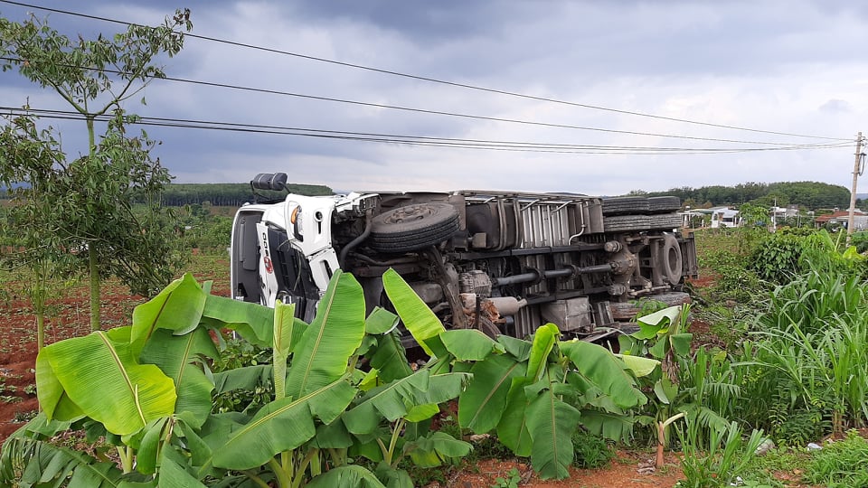 Tài xế khai lý do gây tai nạn liên hoàn khiến 5 người chết ở Đắk Nông - 2