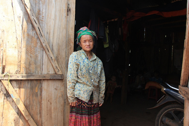 Con chết, mẹ quặn thắt nỗi đau khi không có tiền chôn cất - 2