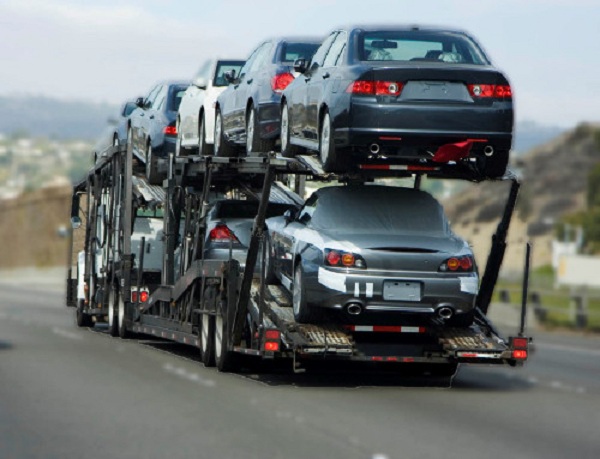 Loạt xe ô tô giảm giá hàng trăm triệu, thị trường ô tô sôi động trở lại - 1