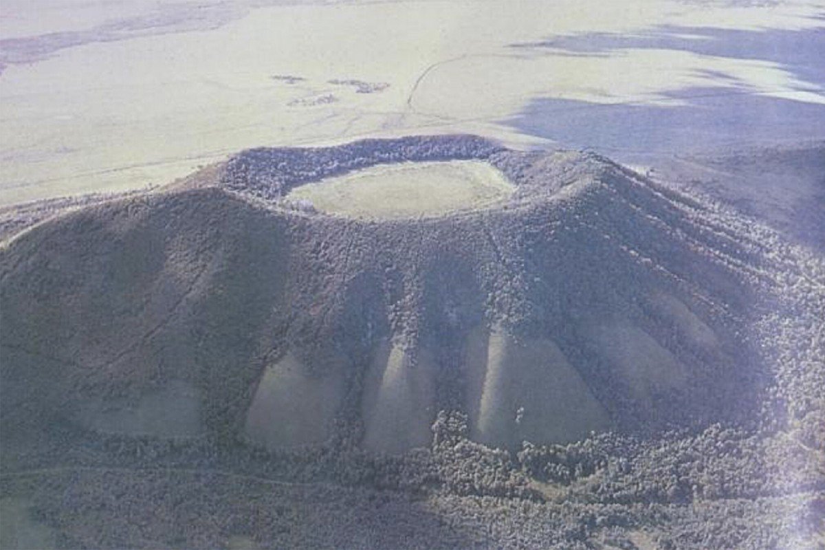 Lượng magma khổng lồ hình thành đầy bí ẩn, núi lửa TQ sắp thức giấc sau 500.000 năm? - 1