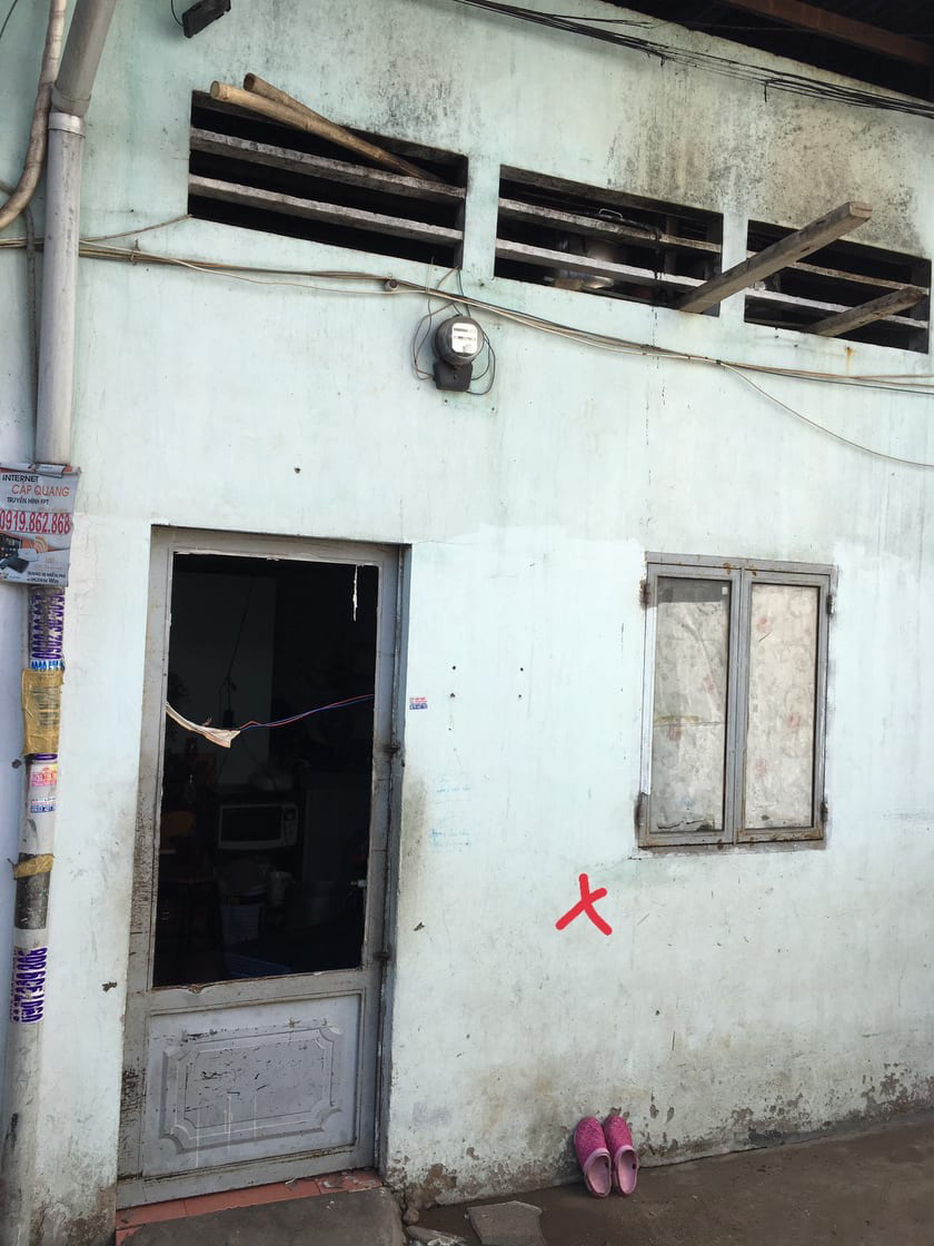 Hiện trường vụ cháy phòng trọ ở Sài Gòn khiến cha và con gái tử vong, mẹ bị thương - 3