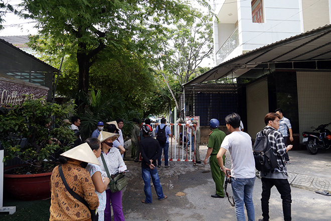 Hiện trường vụ cháy phòng trọ ở Sài Gòn khiến cha và con gái tử vong, mẹ bị thương - 9