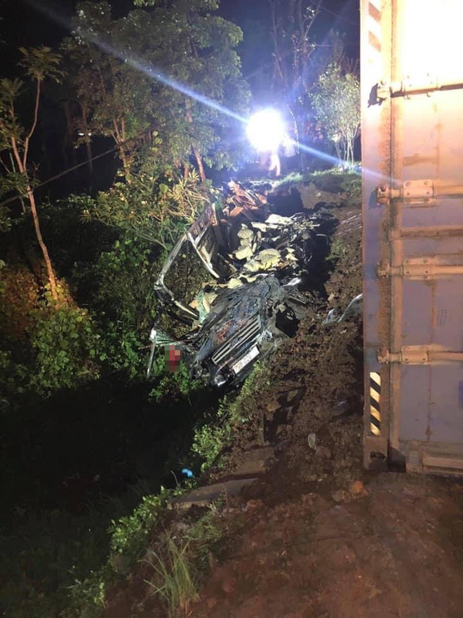 Ớn lạnh hiện trường vụ tai nạn kinh hoàng 3 người tử vong ở Quảng Ninh - 7