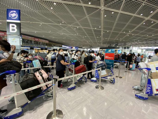 Việt Nam khó có khả năng bay thương mại quốc tế trước ngày 16-9? - 2