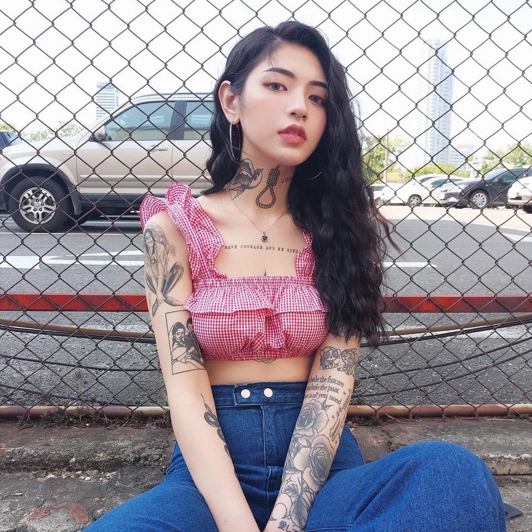 Xăm mình vẫn nữ tính: Cô nàng phủ kín người bằng mực cực xinh đẹp, triệu người mê - 5