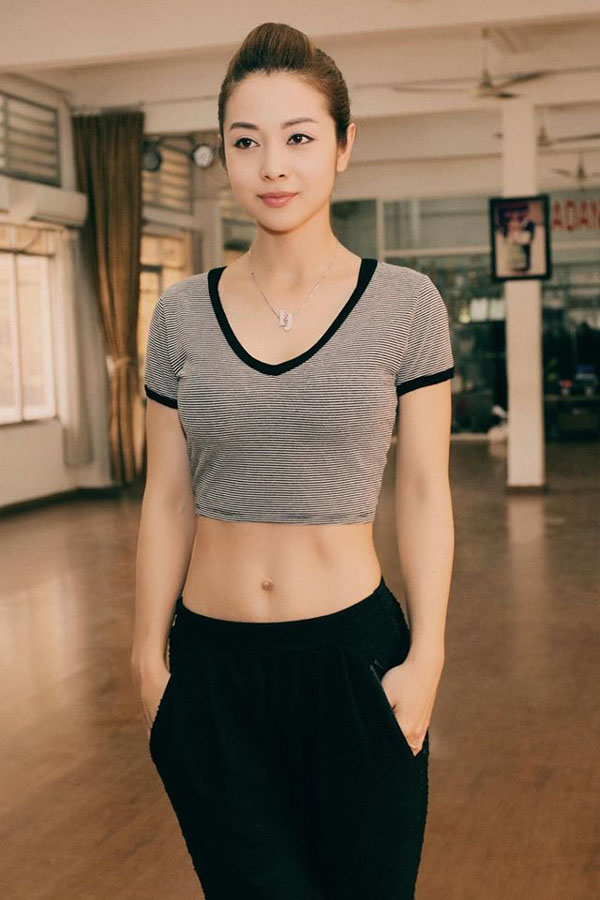 Jennifer Pham bất ngờ khoe đường cong "thần Vệ Nữ" với bikini - 3