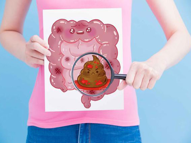 Đi vệ sinh có 3 dấu hiệu này, coi chừng ung thư ruột "gõ cửa"