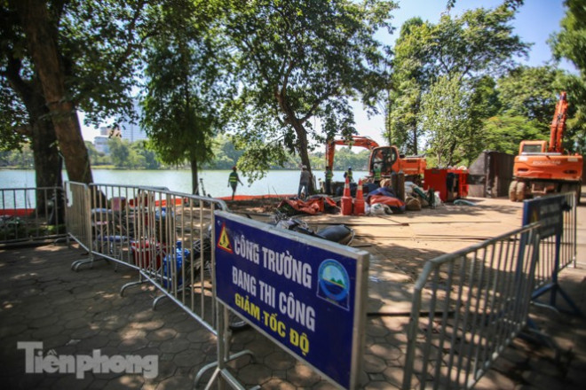 Diện mạo Hồ Gươm ra sao sau khi kè bê tông trường tồn, lát đá hoa cương? - 12