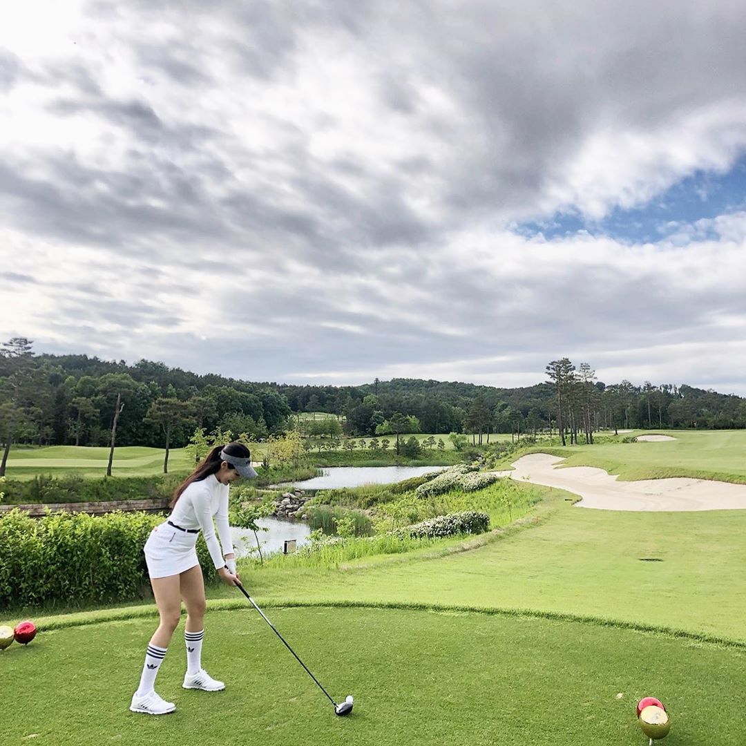 "Bông hoa cảnh sát đẹp nhất Hàn Quốc" tập "tạp" để khỏe đẹp khi đến tuổi lão hóa - 5