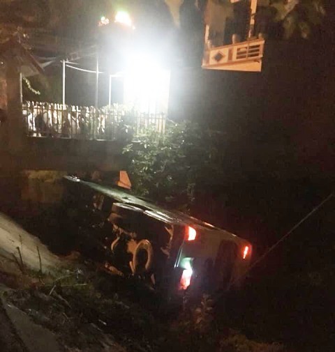 Vụ lật xe khách chở 30 học sinh ở Thanh Hóa: “Tổ chức đi chơi tự phát” - 3