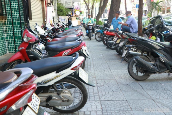 Vỉa hè Sài Gòn ra sao từ khi ông Đoàn Ngọc Hải thôi xuống đường? - 5