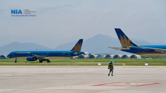 "Đột nhập" khu bay Nội Bài trong cái nắng nóng cực điểm hơn 62 độ C - 3