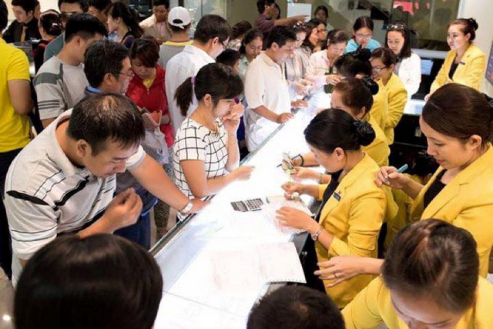 Giá vàng sáng nay 27/6: Tăng như vũ bão phiên cuối tuần, vọt lên đỉnh 8 năm - 1