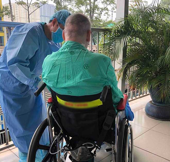 Dự kiến ngày đưa phi công người Anh trở về nước - 1
