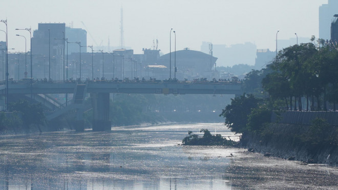 Bất ngờ về bầu trời ở TP HCM vào sáng 29/6 - 4