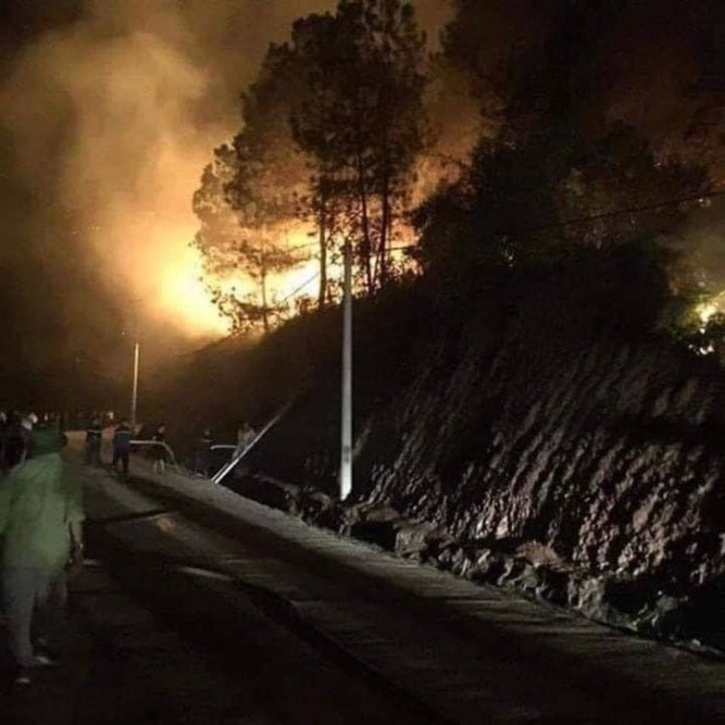 Hàng nghìn người trắng đêm dập lửa cứu rừng Nghệ An, Hà Tĩnh - 5