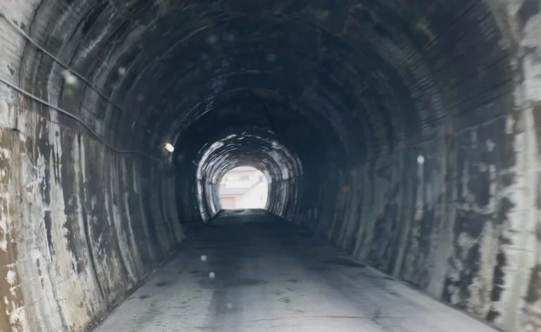 Đường hầm bị nguyền rủa ở Nhật, khiến ai đi qua cũng khiếp sợ - 5