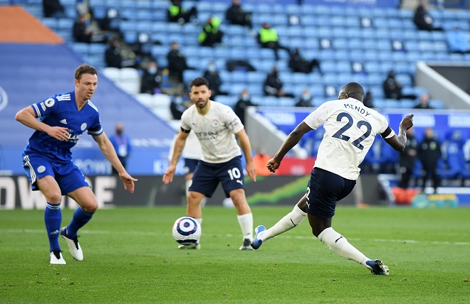 Video Leicester - Man City: 2 đòn choáng váng, tiến sát ngôi vương - 1